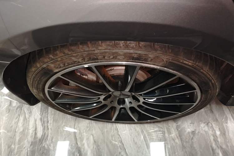 Used Mercedes-Benz A AMG 2023 AMG A 35 L 4MATIC Right Rear Wheel Hub