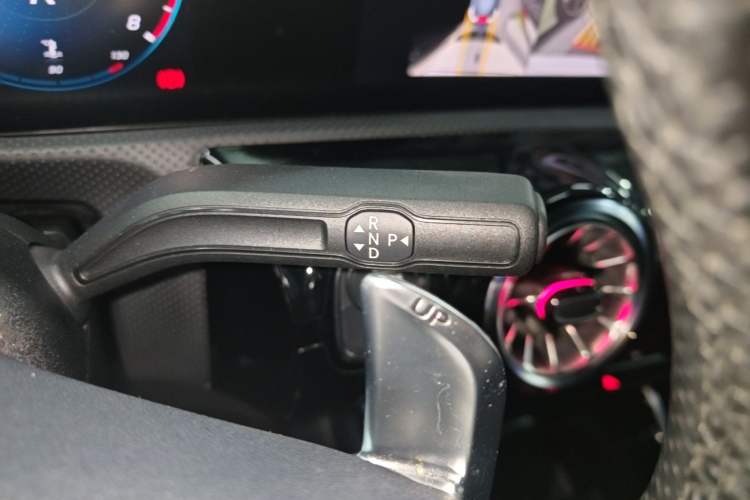 Used Mercedes-Benz A AMG 2023 AMG A 35 4MATIC Gear Lever