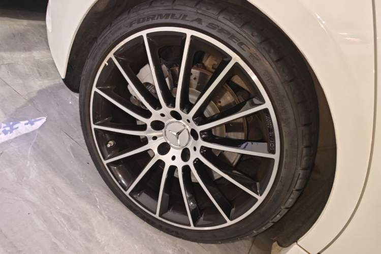 Used Mercedes-Benz A AMG 2023 AMG A 35 4MATIC Right Rear Wheel Hub