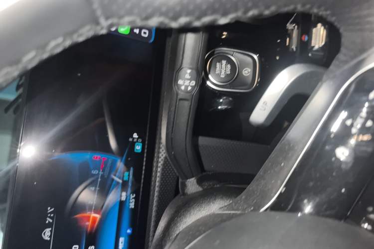 Used Mercedes-Benz A AMG 2024 AMG A 35 4MATIC Gear Lever