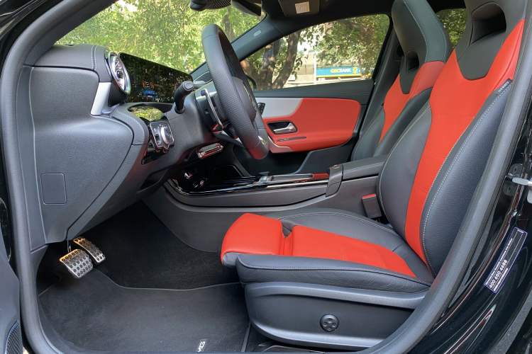 Used Mercedes-Benz A AMG 2024 Facelift AMG A 35 4MATIC Interior 1