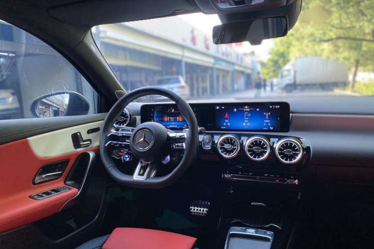Used Mercedes-Benz A AMG 2024 Facelift AMG A 35 4MATIC Interior 6