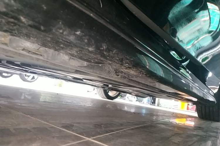 Used Mercedes-Benz A AMG 2024 Facelift AMG A 35 L 4MATIC Left Side Sill