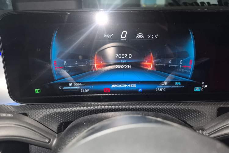 Used Mercedes-Benz A AMG 2024 AMG A 35 4MATIC Odometer Close Up