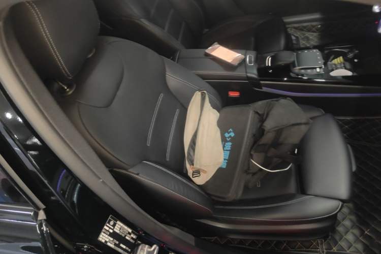 Used Mercedes-Benz A AMG 2024 AMG A 35 L 4MATIC Right Front Seat