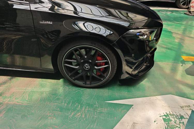 Used Mercedes-Benz A AMG 2024 Facelift AMG A 45 S 4MATIC+ Right Front Wheel Hub