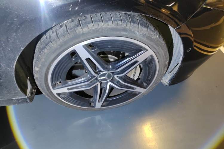 Used Mercedes-Benz A AMG 2024 Facelift AMG A 35 4MATIC Right Front Wheel Hub