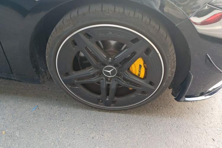 Used Mercedes-Benz A AMG 2024 AMG A 35 L 4MATIC Right Front Wheel Hub