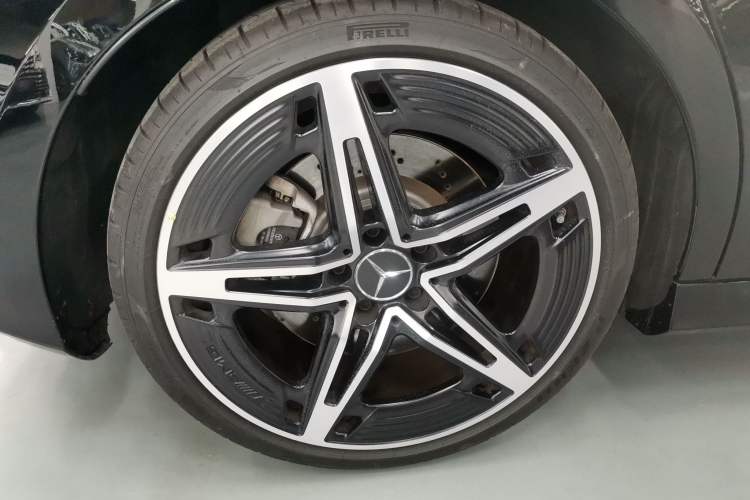 Used Mercedes-Benz A AMG 2024 AMG A 35 4MATIC Right Rear Wheel Hub