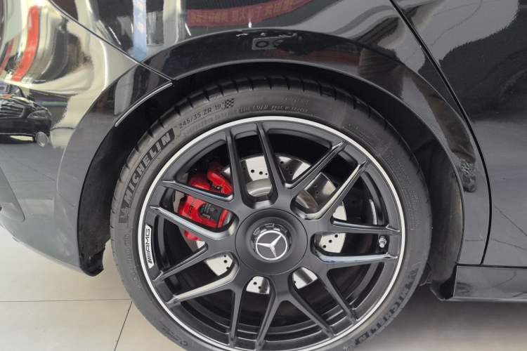 Used Mercedes-Benz A AMG 2024 Facelift AMG A 45 S 4MATIC+ Right Rear Wheel Hub