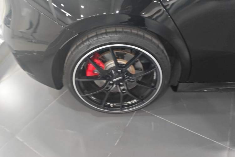 Used Mercedes-Benz A AMG 2024 AMG A 35 4MATIC Right Rear Wheel Hub