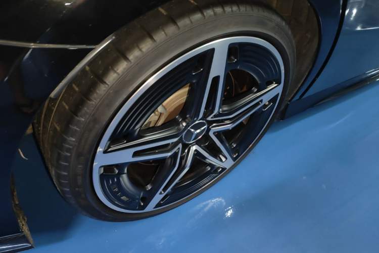 Used Mercedes-Benz A AMG 2024 AMG A 35 L 4MATIC Right Rear Wheel Hub