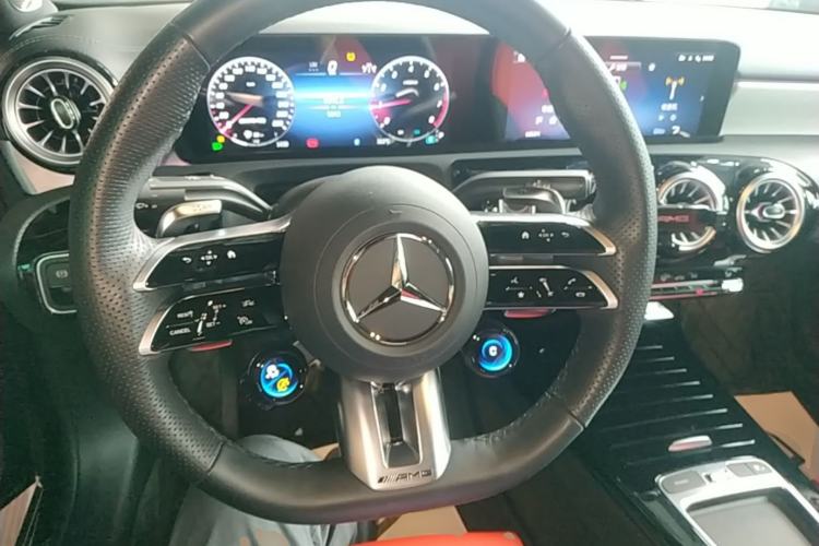 Used Mercedes-Benz A AMG 2024 Facelift AMG A 35 L 4MATIC Steering Wheel