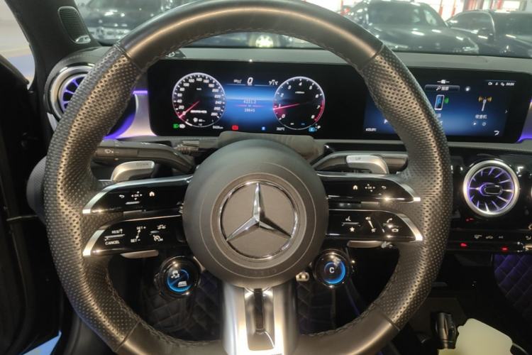 Used Mercedes-Benz A AMG 2024 AMG A 35 L 4MATIC Steering Wheel