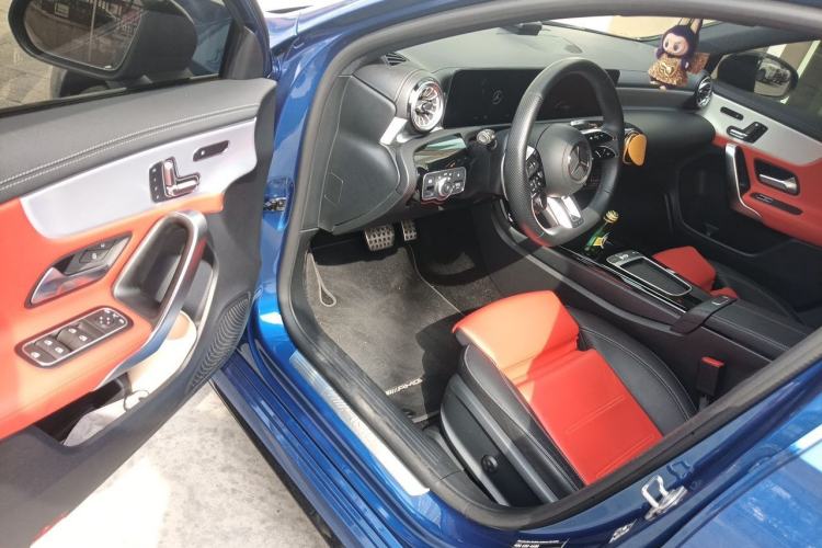 Used Mercedes-Benz A AMG 2024 AMG A 35 4MATIC Driver Seat