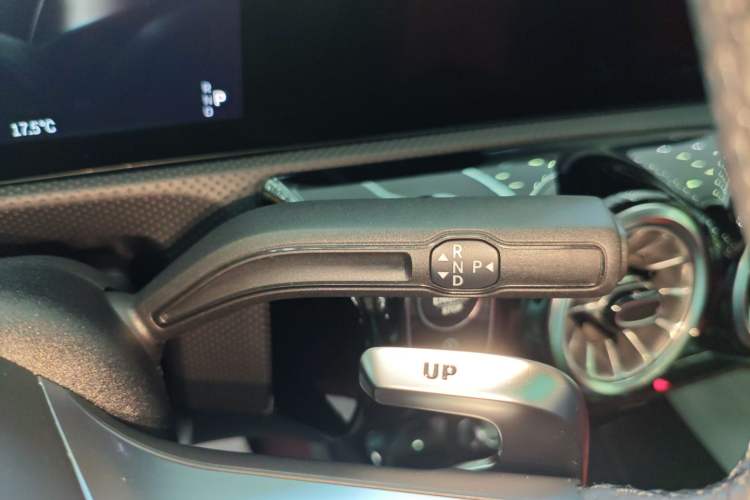 Used Mercedes-Benz A AMG 2024 Facelift AMG A 35 4MATIC Gear Lever