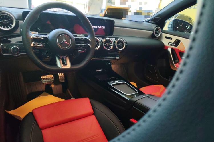 Used Mercedes-Benz A AMG 2024 AMG A 35 4MATIC Center Console
