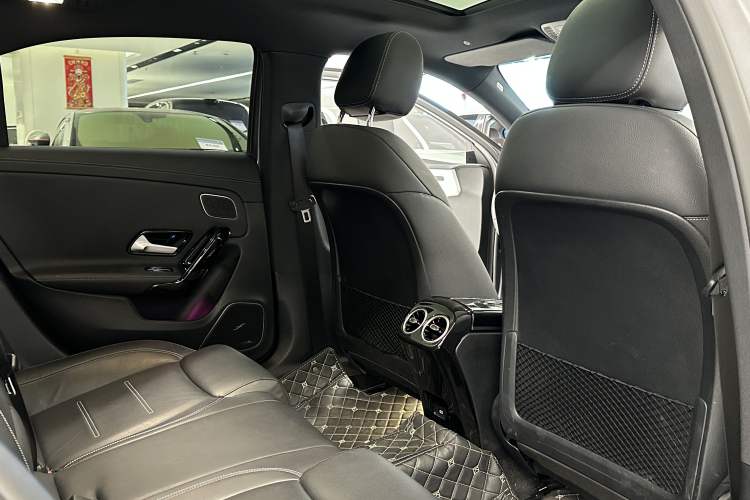 Used Mercedes-Benz A AMG 2024 Facelift AMG A 35 L 4MATIC Interior 5