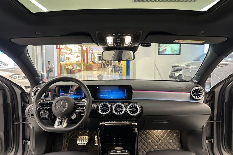 Used Mercedes-Benz A AMG 2024 Facelift AMG A 35 L 4MATIC Interior 6