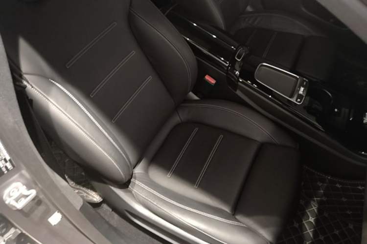 Used Mercedes-Benz A AMG 2024 Facelift AMG A 35 L 4MATIC Right Front Seat