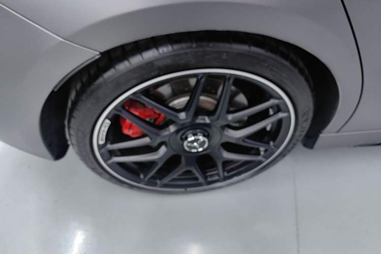 Used Mercedes-Benz A AMG 2024 Facelift AMG A 45 S 4MATIC+ Right Rear Wheel Hub
