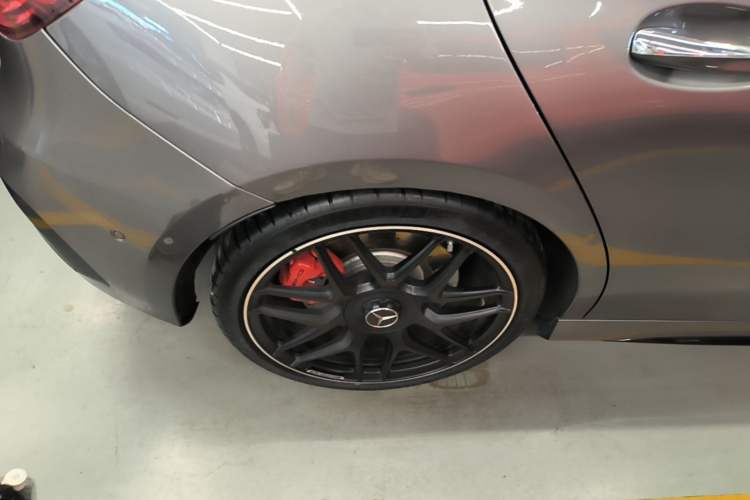 Used Mercedes-Benz A AMG 2024 Facelift AMG A 45 S 4MATIC+ Right Rear Wheel Hub