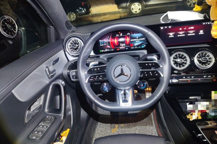 Used Mercedes-Benz A AMG 2024 Facelift AMG A 35 L 4MATIC Steering Wheel