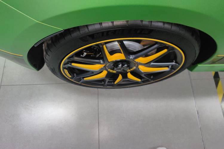 Used Mercedes-Benz A AMG 2024 AMG A 45 S 4MATIC+ Magic Green Special Edition Right Rear Wheel Hub