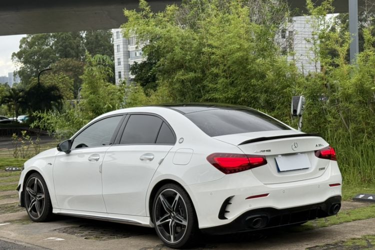 Used Mercedes-Benz A AMG 2024 Facelift AMG A 35 L 4MATIC Exterior 6
