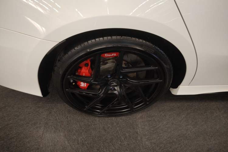 Used Mercedes-Benz A AMG 2024 AMG A 35 L 4MATIC Exterior 8