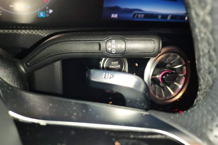Used Mercedes-Benz A AMG 2024 AMG A 35 4MATIC Gear Lever