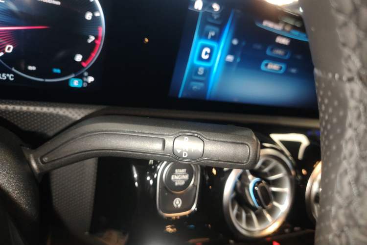 Used Mercedes-Benz A AMG 2024 AMG A 35 L 4MATIC Gear Lever