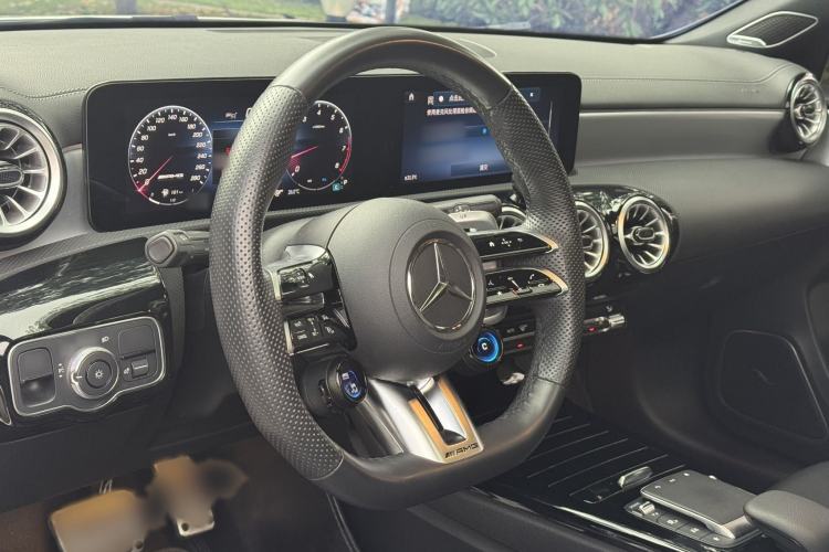 Used Mercedes-Benz A AMG 2024 AMG A 35 L 4MATIC Interior 2