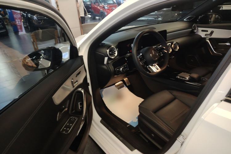 Used Mercedes-Benz A AMG 2024 AMG A 35 L 4MATIC Interior 3