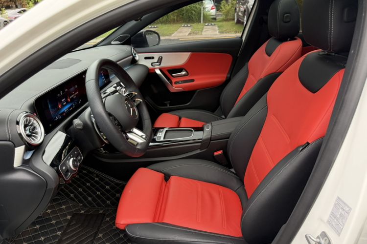 Used Mercedes-Benz A AMG 2024 Facelift AMG A 35 L 4MATIC Interior 4