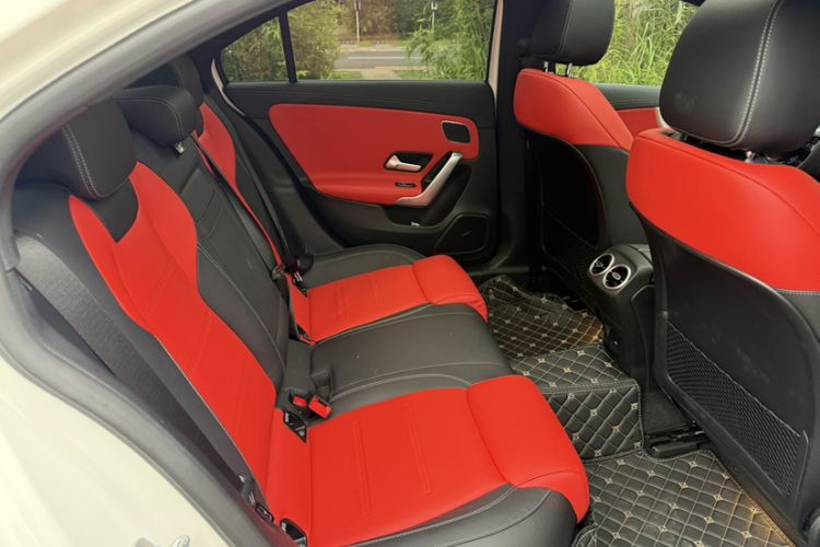 Used Mercedes-Benz A AMG 2024 Facelift AMG A 35 L 4MATIC Interior 5