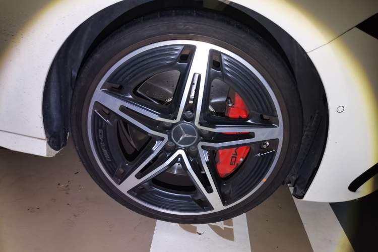 Used Mercedes-Benz A AMG 2024 AMG A 35 4MATIC Right Front Wheel Hub