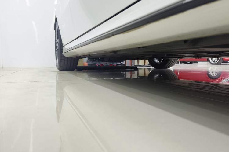 Used Mercedes-Benz A AMG 2024 AMG A 35 4MATIC Right Side Sill