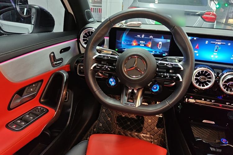 Used Mercedes-Benz A AMG 2024 Facelift AMG A 35 L 4MATIC Steering Wheel