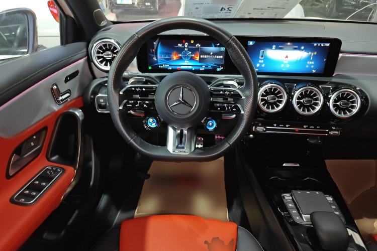 Used Mercedes-Benz A AMG 2024 Facelift AMG A 35 L 4MATIC Steering Wheel
