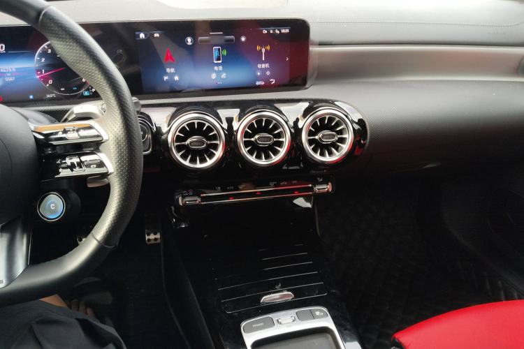 Used Mercedes-Benz A AMG 2024 AMG A 35 4MATIC Center Console