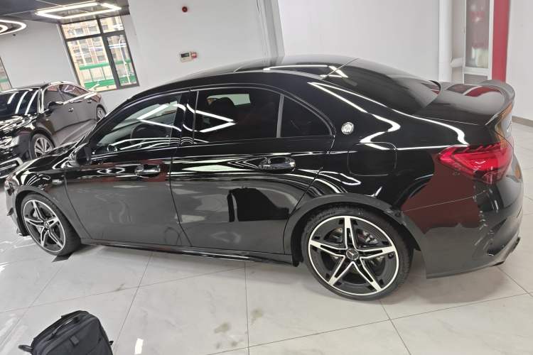 Used Mercedes-Benz A AMG 2025-Year Restyled AMG A 35 L 4MATIC Exterior 3