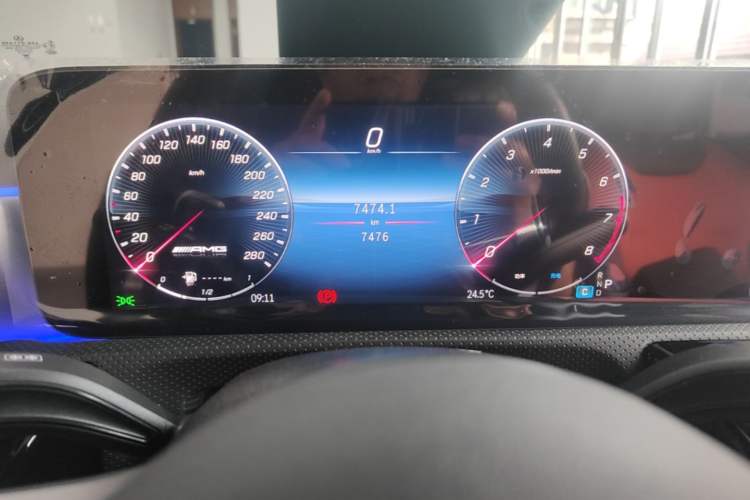 Used Mercedes-Benz A AMG 2025-Year Restyled AMG A 35 L 4MATIC Instrument Cluster