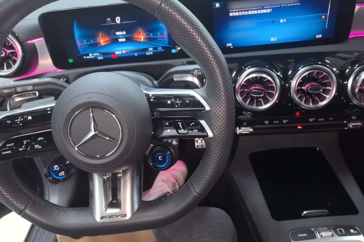 Used Mercedes-Benz A AMG 2025 AMG A 35 4MATIC Interior 2