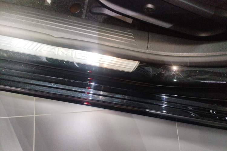 Used Mercedes-Benz A AMG 2025 AMG A 35 4MATIC Left Side Sill