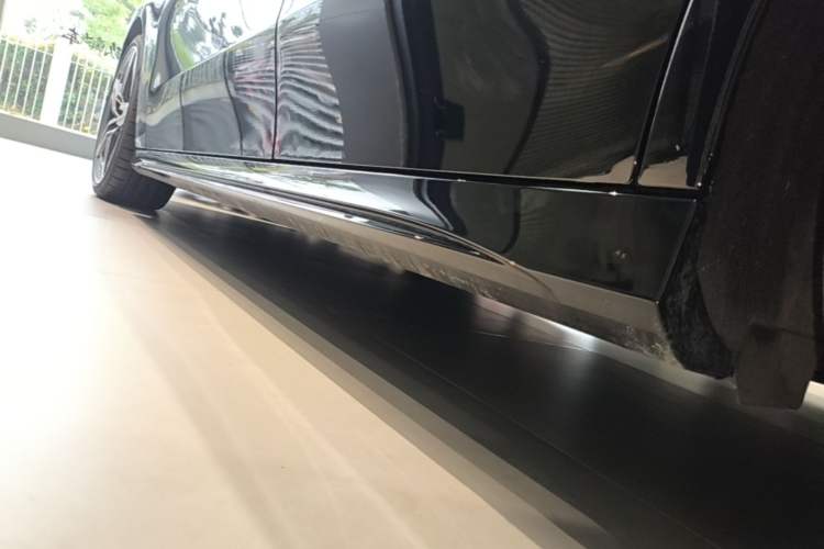 Used Mercedes-Benz A AMG 2025 AMG A 35 4MATIC Left Side Sill