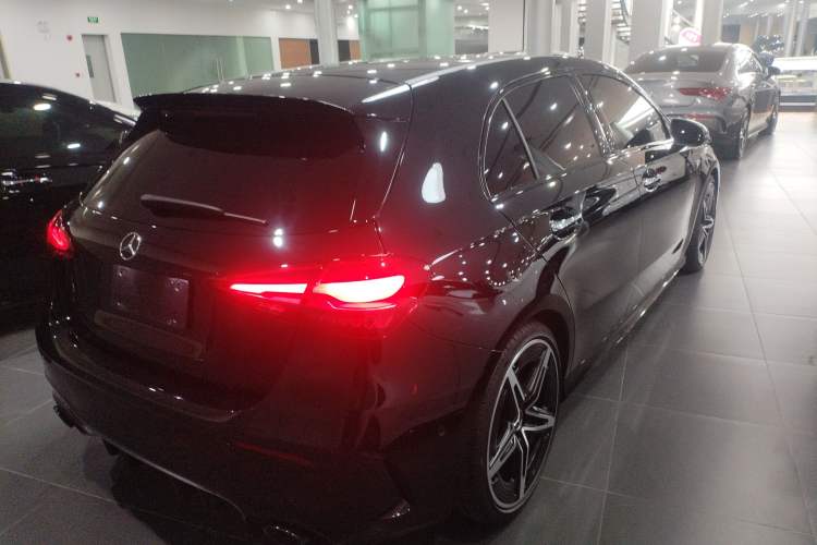 Used Mercedes-Benz A AMG 2025 AMG A 35 4MATIC Rear Right 45 Deg