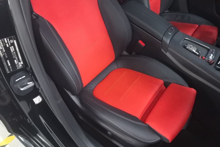 Used Mercedes-Benz A AMG 2025 AMG A 35 4MATIC Right Front Seat