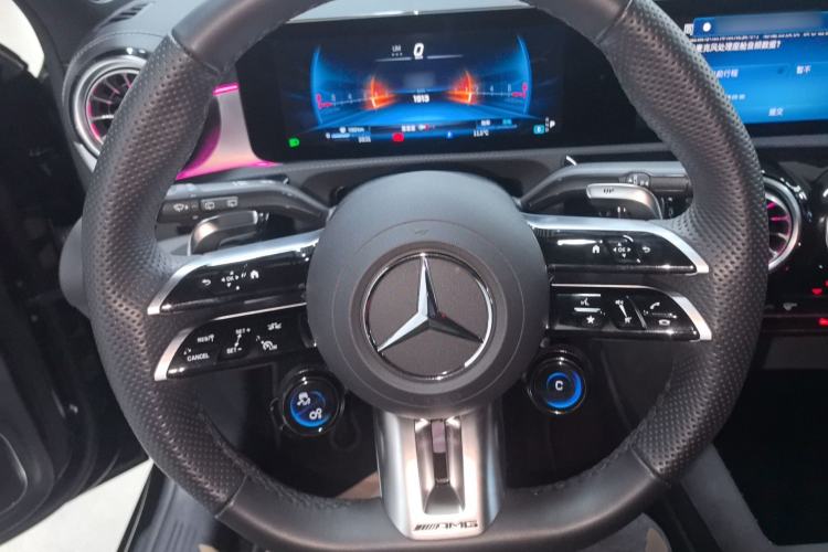Used Mercedes-Benz A AMG 2025 AMG A 35 4MATIC Steering Wheel