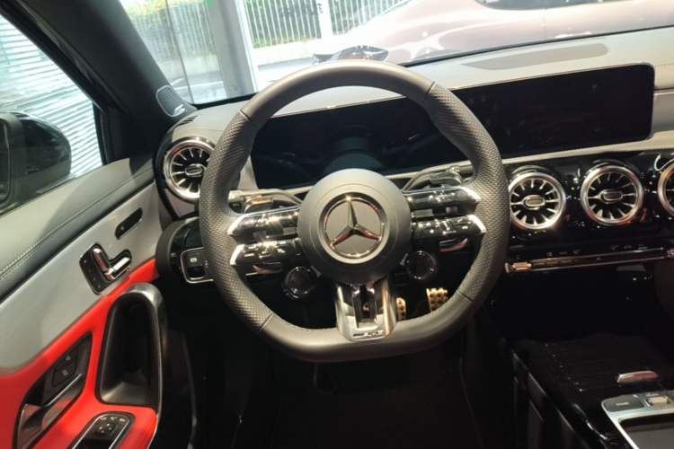 Used Mercedes-Benz A AMG 2025 AMG A 35 4MATIC Steering Wheel